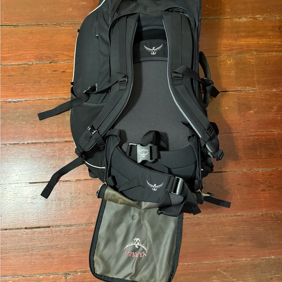 osprey backpack 80l Sojourn 80L/28" Wheeled Travel Bag Then stow them away for safekeeping when its time to check your bag at the airport Osprey Waypoint 80L